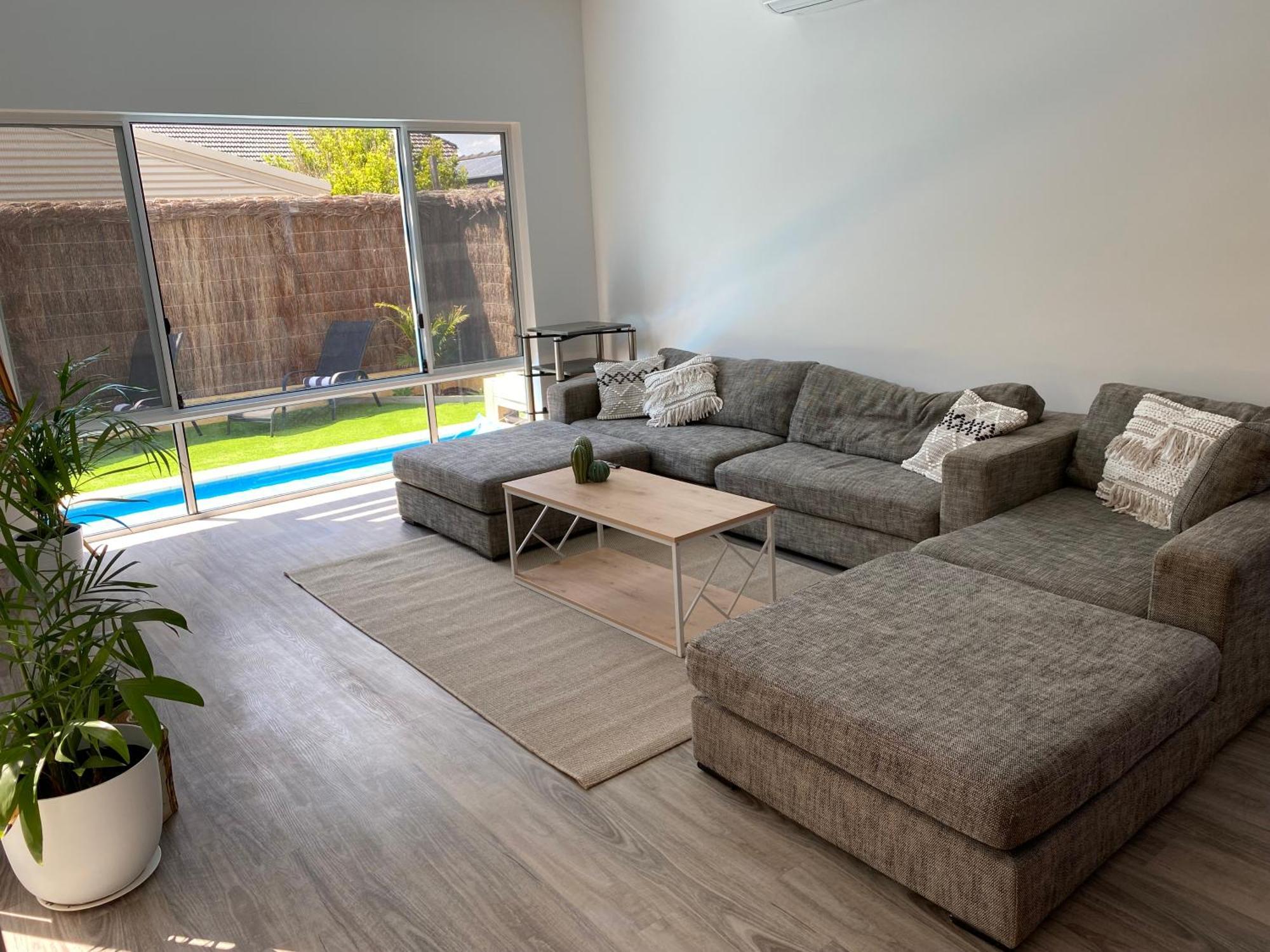 Sols Place Boutique Pool Villas Kalbarri Room photo